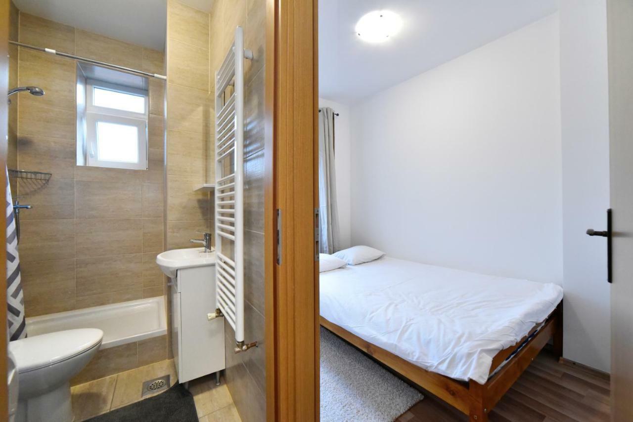 Block Apartment Maks Zagreb Exteriör bild